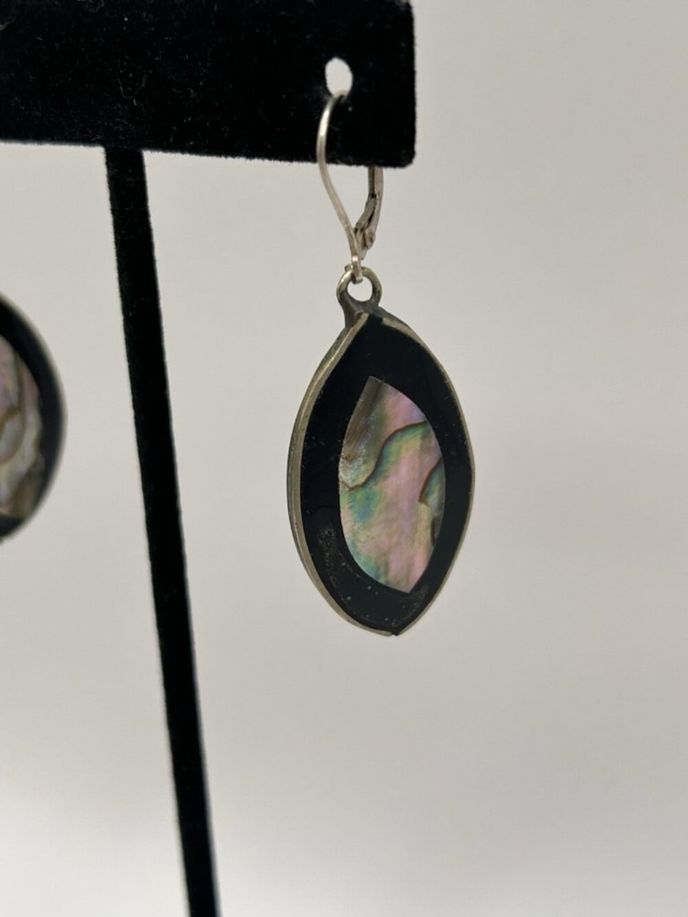 Vintage Abalone Shell Inlay Dangle Earrings 925 Sterling Silver Black Oval - Picture 7 of 14